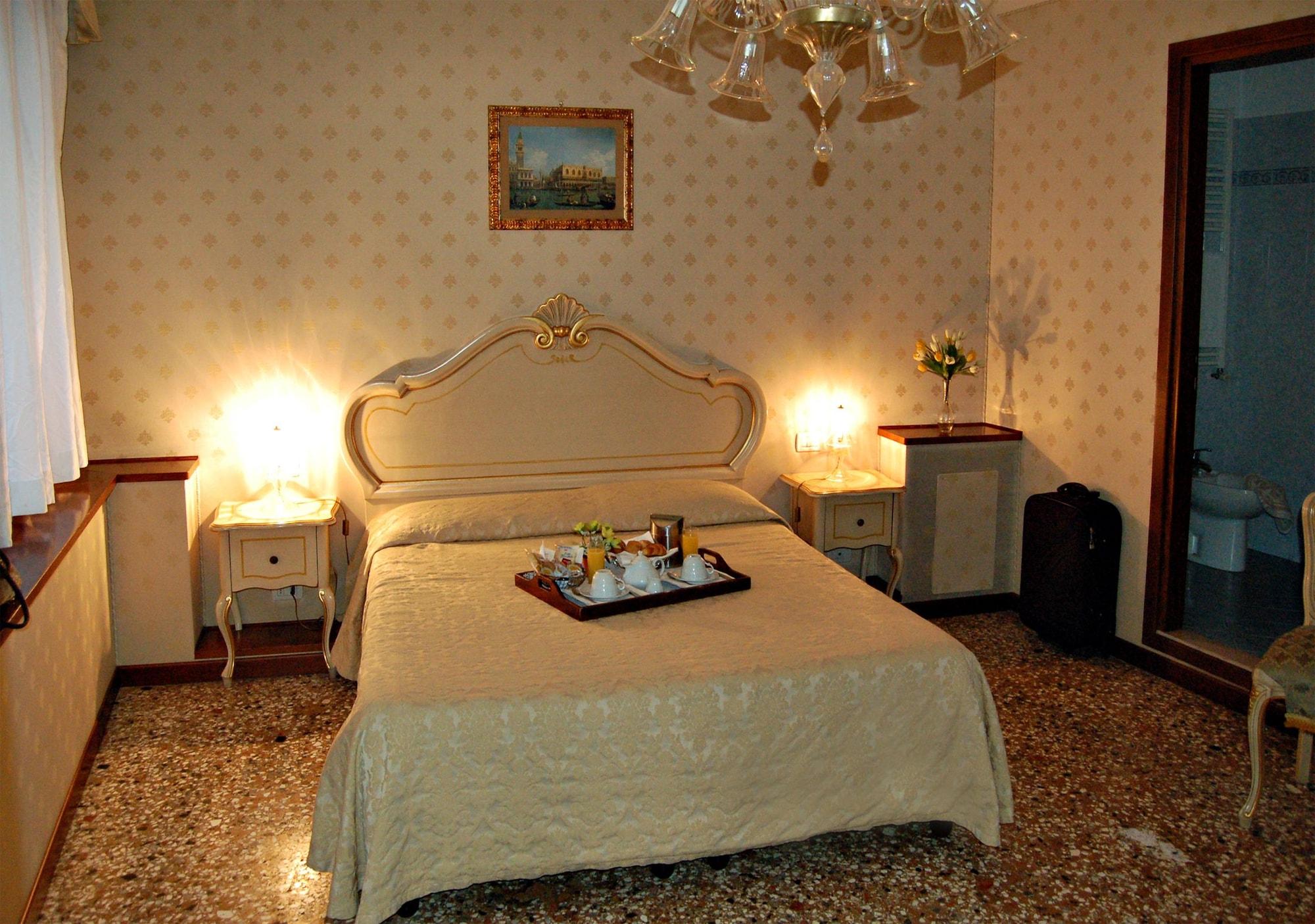 Casa Arte Hotel Venedig Eksteriør billede