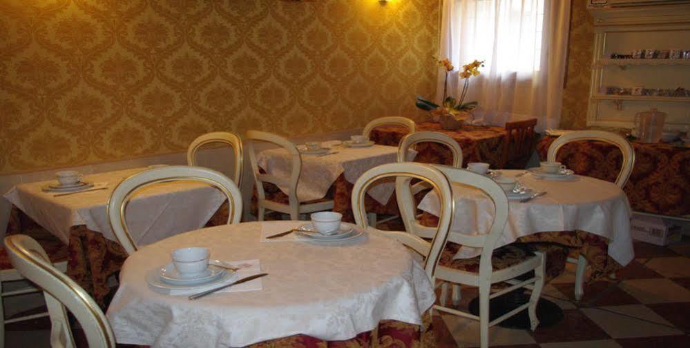 Casa Arte Hotel Venedig Eksteriør billede